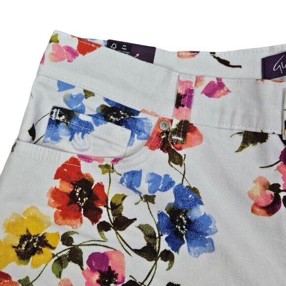 Gloria Vanderbilt "Amanda" White Floral Print Denim Shorts High Rise Size 14 New - Picture 3 of 12